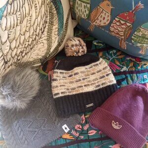 Smartwool Prana Adidas Wool Hats - Lot of 3 - gray red and multi striped